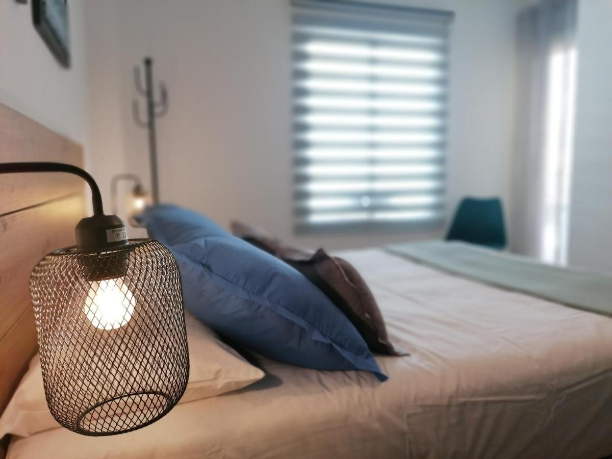 Relax & Home, Apartamento Con Terraza Y Parking La Zubia Kültér fotó