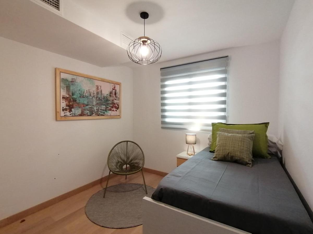 Relax & Home, Apartamento Con Terraza Y Parking La Zubia Kültér fotó